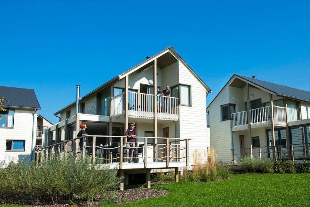Golden Lakes Village Ardennes Boussu-lez-Walcourt Bagian luar foto