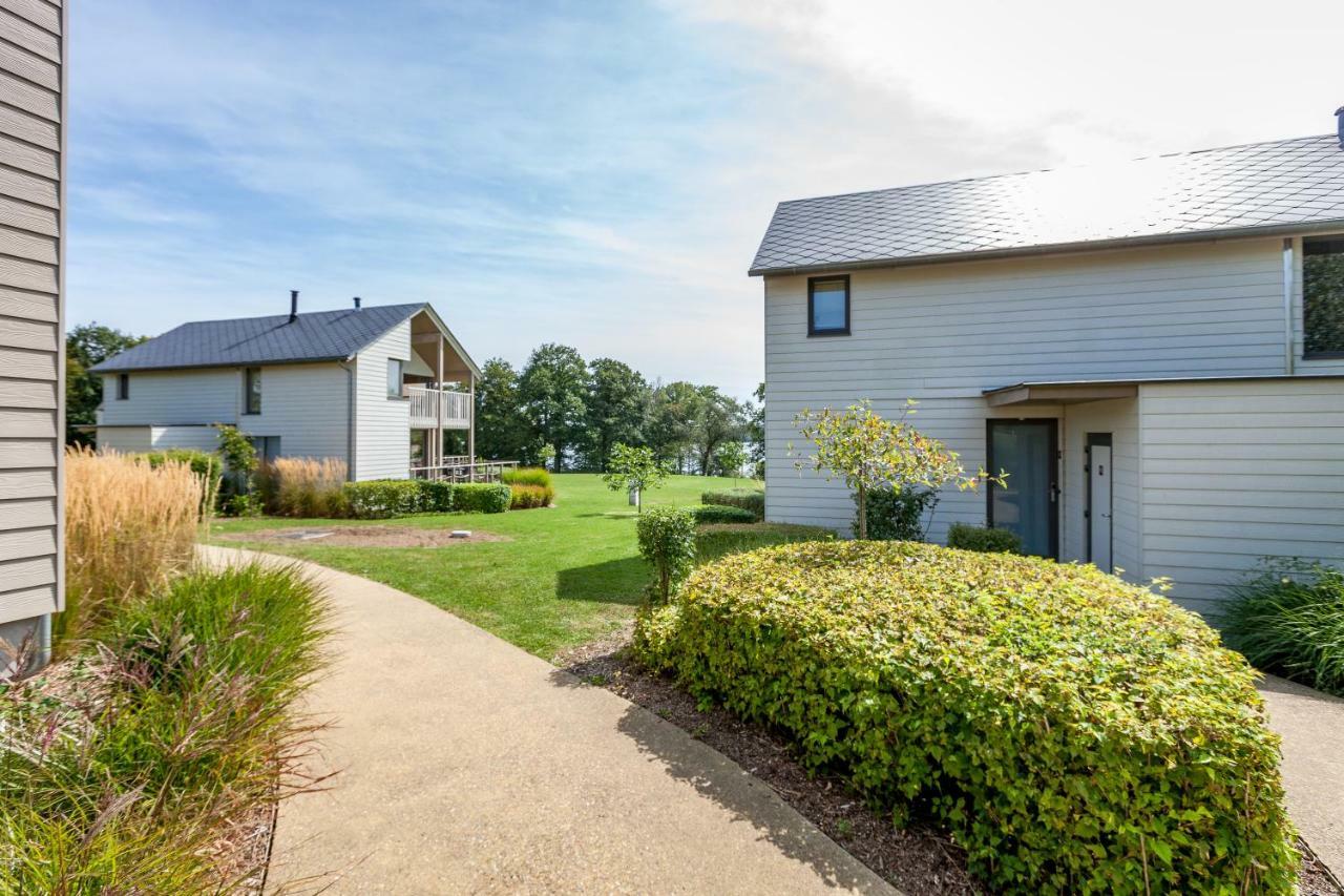 Golden Lakes Village Ardennes Boussu-lez-Walcourt Bagian luar foto